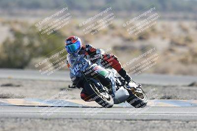 media/Dec-07-2025-CVMA (Sun) [[3e7d2de5dc]]/Race 12- Formula 40 MW and LW/